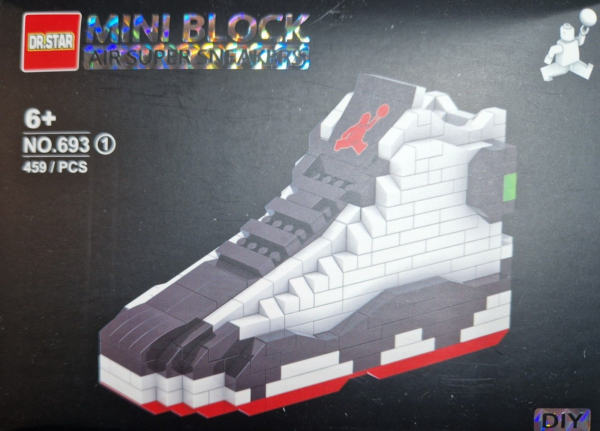 Air Super Sneaker NO. 693 aus 459 Klemmbausteinen Farbe weiß/schwarz